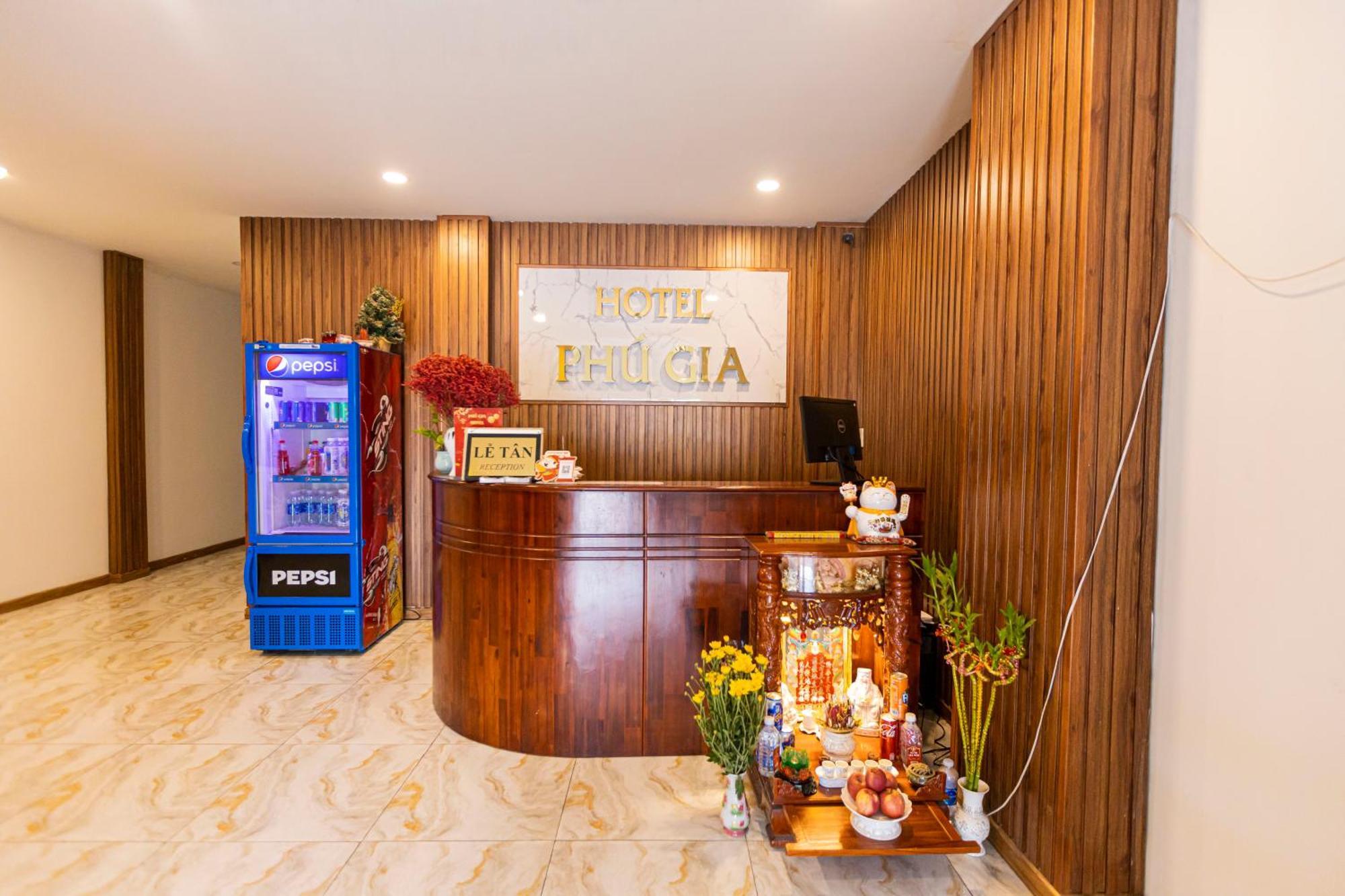 Hoàng Phát Hotel Ciudad Ho Chi Minh  Exterior foto
